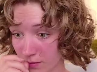 nancy_roy sex cam with a horny cute cam girl that's also incredibly naughty
