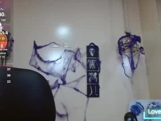 bom_bomx cam girl hard fucked in and humiliated