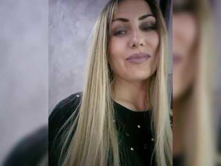 cassssablanca blonde cam girl gets her ass stuffed with huge dick