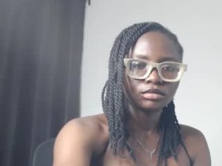 ebony_petitxx hot ebony cam babe filmed this video for me