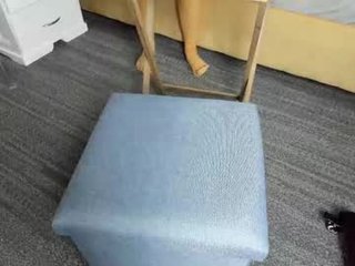 salytexas horny cam babe with sexy little ass gets spread by dildo