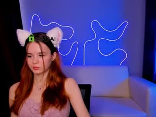angie_foxy cute girl make sure this guys cock is happy
