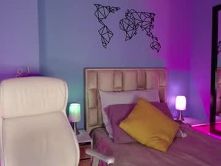 ameliia_xo cam girl gets hairy pussy licked then sticked fucking hard online