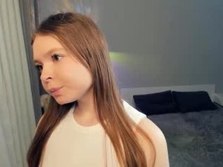 bellidream big tits cam babe loves makes blowjob