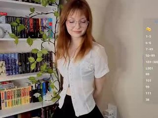 lilyrin cam babe with big tits in private live sex show