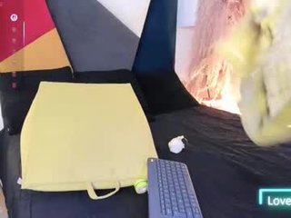 maiky_cooper domina cam babe loves a hot creampie cumshot