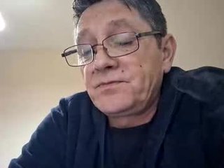 florincar cam milf is ready for feet fetish action