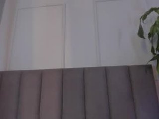 baby_perla latina cam babe brings live sex to him online