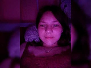 mangooyess1 depraved brunette cam girl presents her pussy sodomized