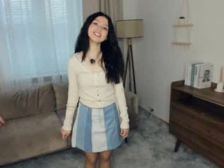 underwhatersue sex cam with a horny cute cam girl that's also incredibly naughty
