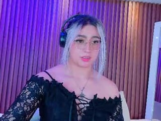 gabyrose9 sex cam with a horny cute cam girl that's also incredibly naughty