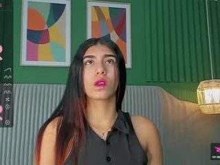 arya_evans2 cam girl loves used ohmibod with your favorite lingerie on camera