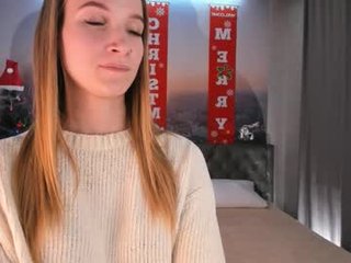 erlinegarland gorgeous cam model turned into rough sex anal whore