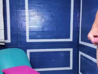 more_cum_sex latina cam babe toying her pussy and getting it fucked hard