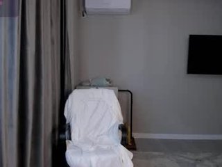 suareiko cam girl loves vibration from ohmibod in her pussy online