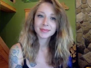 daisysweetleaf milf cam whore live sex in the chatroom