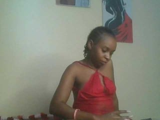 wendybilha ebony brunette cam girl enjoys getting her ass drilled