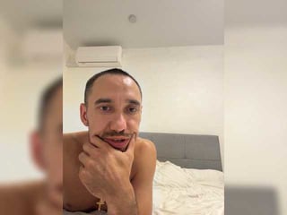dimakatya1 brunette cam babe loves getting her cunt banged online