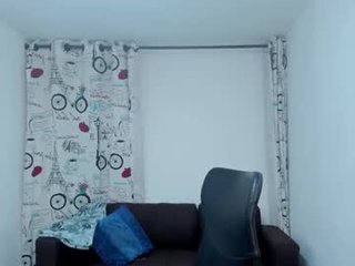 danaarey pregnant cam girl loves ohmibod playing online