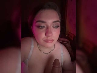 jakostie depraved brunette cam girl presents her pussy sodomized