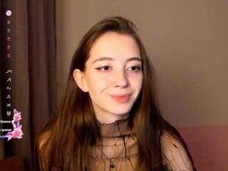 evabradly cute cam girl with big tits pleasing her horny cunt