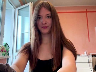 lydiachey sex cam with a horny cute cam girl that's also incredibly naughty