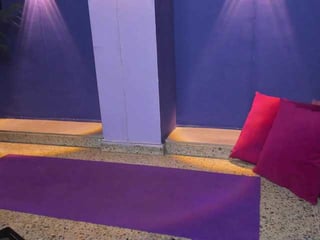 maya369 cam babe loves kiss hairy pussy online