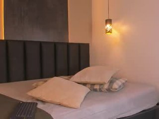 nicoletcherry__ cam girl makes blowjob and adores anal fucking