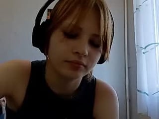 naomisanchious cute cam girl with big tits pleasing her horny cunt