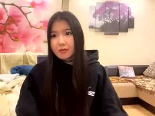 alitastirna cam babe wants show beauty kiss live sex