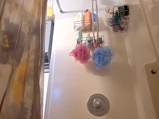 brkenprincess81 BBW cam girl offers pleasing for you big boobs on camera