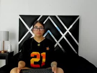 giax_ submissive wife ass fucked in sexual servitude