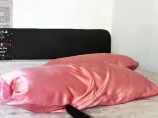 zorynvaal dirty webcam mature loves her pussy drilled