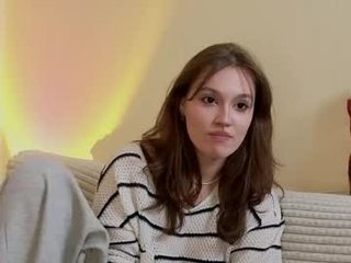 hettiesalsa cam girl gets her ass hard fucked by her partner