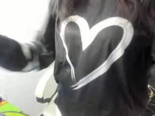 kataleya_bella pregnant cam girl enjoys hot oil live sex show