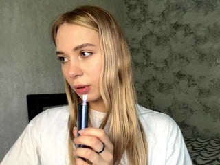 trinavoorhis cam girl in private chat fulfills your desire online