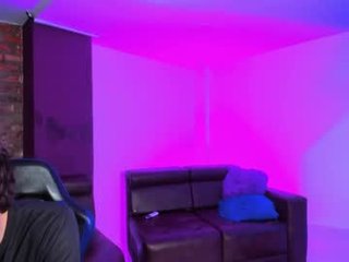 handsomeboys19 cumshow with beautiful webcam couple online