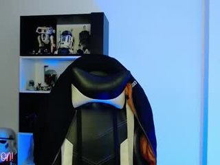 pinkcatlive spanish cam girl fucks her insatiable pussy with a ohmibod