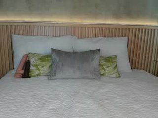 emily_hex cam girl gets the fucking of her life with our machines