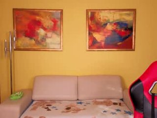 alicelittlekitty nude cam babe presents fetish live sex show