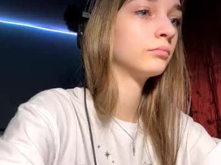 ceciliameusel big tits cam babe loves makes blowjob