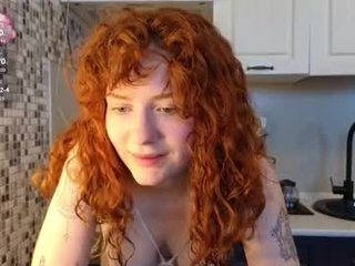 jelly_cherry cam babe with big tits gets her hairy pussy fucked in all positions