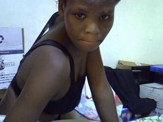 cute-aliyah ebony cute cam girl sucks the cock of her much boyfriend
