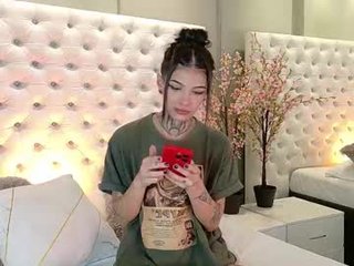 aa_lunit tattooed cam girl loves rubbing her juicy pussy on camera