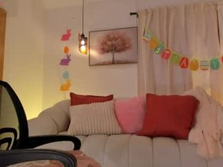 isabellalux_ cam girl loves dirty fucking on camera