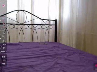 milky_way_rrr naked cam girl loves ohmibod vibration in her tight pussy online