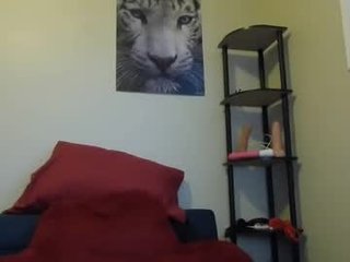 scarrlette cam mature show her lingerie on camera