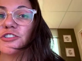 sweetsage96 cam girl showing big tits and big ass