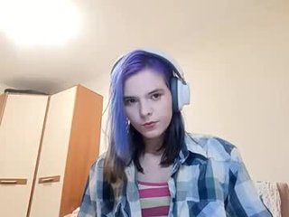 ilianabilly nude cam bitch enjoys hard live sex on camera