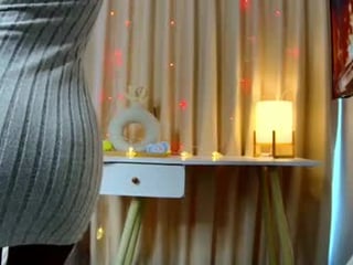 purple_rainy cam girl in beautiful lingerie girl shows off her pussy on camera